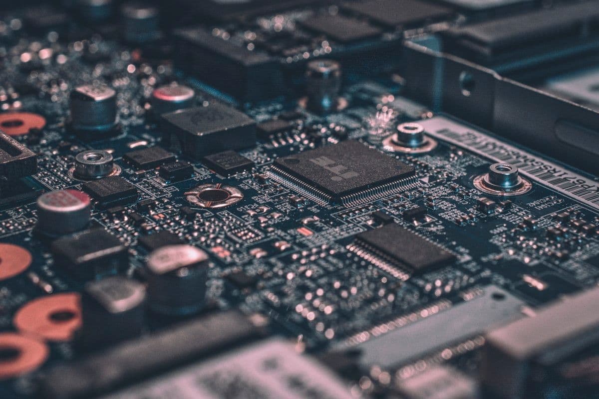 OpenAI y Broadcom lanzan Jalapeño: qué significa para los AI developers