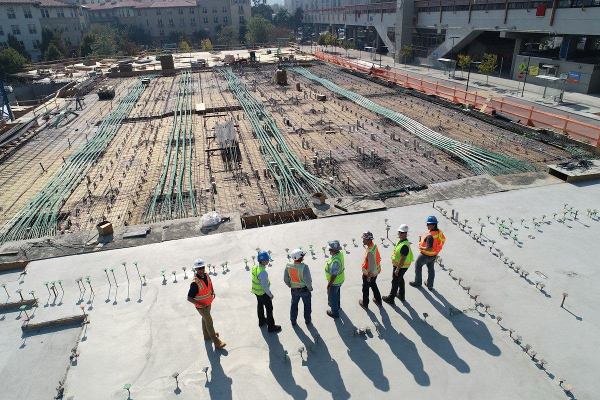 IA en construcción e inmobiliaria en LATAM: capacita a tu equipo